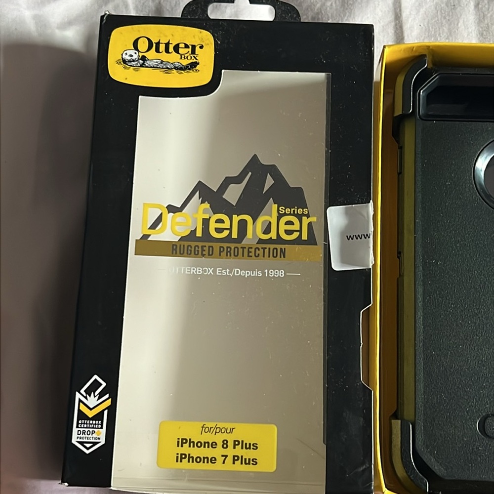 Otter Box - Picture 2 of 6